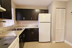 416 Lakeside Dr, Margate, FL 33063 - Photo 2