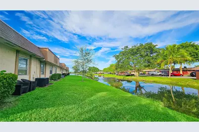 416 Lakeside Drive #129, Margate, FL 33063 - Photo 18