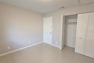 416 Lakeside Dr, Margate, FL 33063 - Photo 12