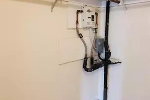 3040 NE 16th Ave, Oakland Park, FL 33334 - Photo 8