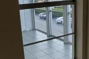 3040 NE 16th Ave, Oakland Park, FL 33334 - Photo 6