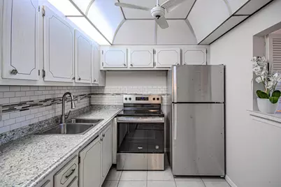 3016 Cambridge A #3016, Deerfield Beach, FL 33442 - Photo 10