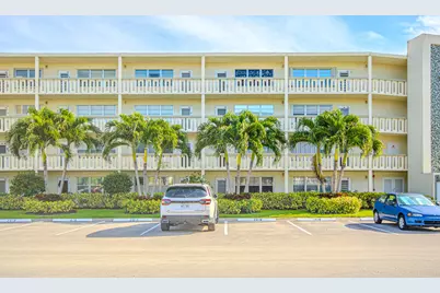 3016 Cambridge A #3016, Deerfield Beach, FL 33442 - Photo 1