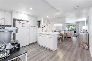 8901 S Hollybrook Blvd, Pembroke Pines, FL 33025 - Photo 10