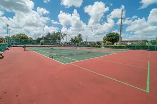 8901 S Hollybrook Blvd, Pembroke Pines, FL 33025 - Photo 36