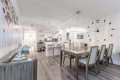 8901 S Hollybrook Boulevard #201, Pembroke Pines, FL 33025 - Photo 2
