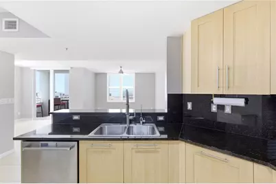 511 SE 5th Avenue #1414, Fort Lauderdale, FL 33301 - Photo 2