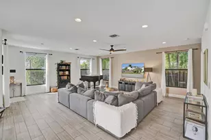 233 NE 11th St, Fort Lauderdale, FL 33304 - Photo 8