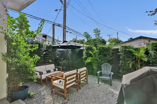 233 NE 11th St, Fort Lauderdale, FL 33304 - Photo 16