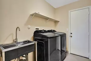 8452 NW 47th St, Coral Springs, FL 33067 - Photo 20