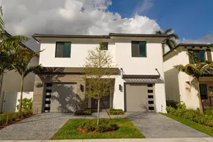 1435 SW 23rd St, Fort Lauderdale, FL 33312 - Photo 2