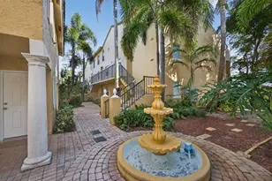 1040 Lake Shore Dr, Lake Park, FL 33403 - Photo 6