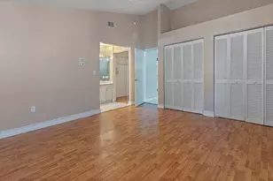 3201 W 76th St, Hialeah, FL 33018 - Photo 24