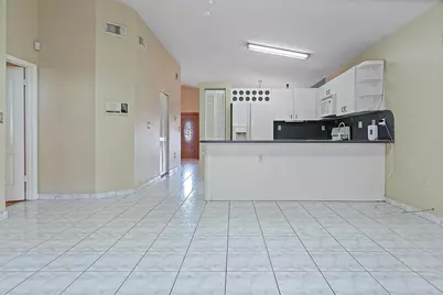 3201 W 76th Street, Hialeah, FL 33018 - Photo 14