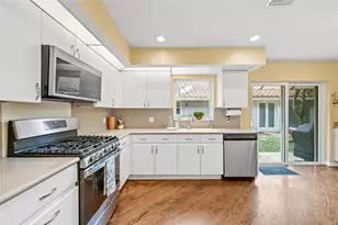 608 Misty Oaks Ln, Pompano Beach, FL 33069 - Photo 18