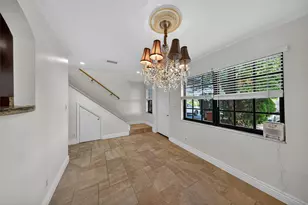 2117 NE 11th Ave, Wilton Manors, FL 33305 - Photo 8