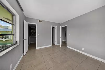 1900 NE 8th Court #308, Fort Lauderdale, FL 33304 - Photo 14