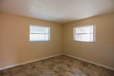 4513 NW 44th Street, Tamarac, FL 33319 - Photo 12