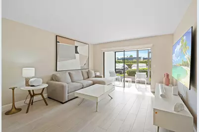 15451 Pembridge Drive #206, Delray Beach, FL 33484 - Photo 4