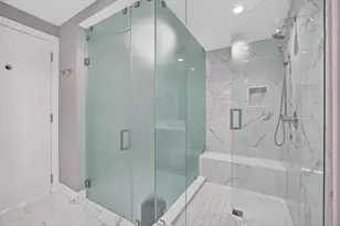 100 E Las Olas Blvd, Fort Lauderdale, FL 33301 - Photo 24