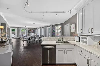 455 E Palmetto Park Road #2E, Boca Raton, FL 33432 - Photo 2