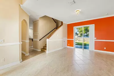 2081 SW Bayshore Boulevard, Port Saint Lucie, FL 34984 - Photo 12