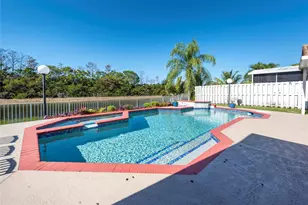 160 NW 166th Ave, Pembroke Pines, FL 33028 - Photo 24