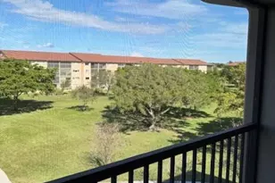 12651 SW 16th Ct, Pembroke Pines, FL 33027 - Photo 4