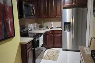 669 W Oakland Park Blvd, Wilton Manors, FL 33311 - Photo 10