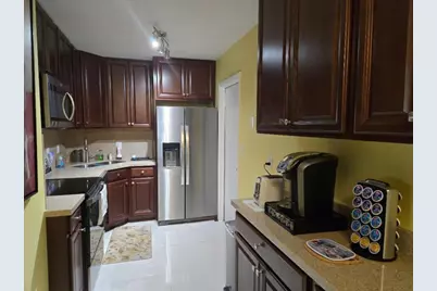 669 W Oakland Park Boulevard #208-B, Fort Lauderdale, FL 33311 - Photo 6