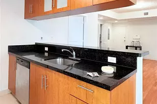 601 NE 23rd St, Miami, FL 33137 - Photo 10