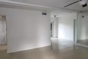 7815 NW 73rd Ave, Tamarac, FL 33321 - Photo 6