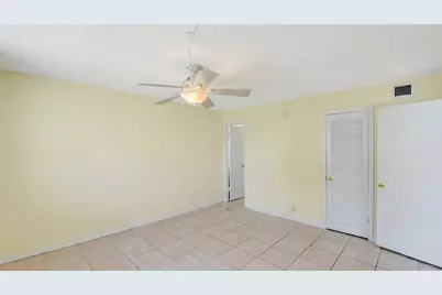 470 Executive Center Drive #1G, West Palm Beach, FL 33401 - Photo 12