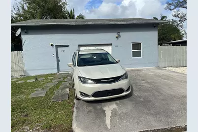 1101 NW 7th Avenue, Fort Lauderdale, FL 33311 - Photo 1