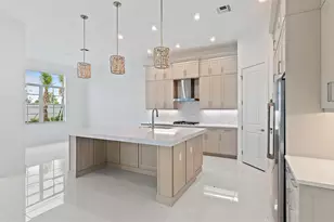 9508 St Germain Dr, Palm Beach Gardens, FL 33412 - Photo 14