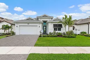 9508 St Germain Dr, Palm Beach Gardens, FL 33412 - Photo 2