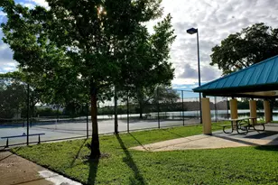 120 Royal Pk Dr, Oakland Park, FL 33309 - Photo 20