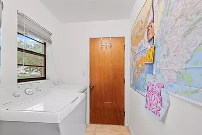 425 Shadow Wood Lane, Coral Springs, FL 33071 - Photo 26