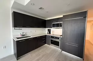 45 SW 9th St, Miami, FL 33130 - Photo 12