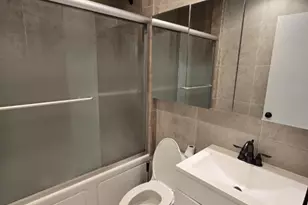 31 SW 10th St, Dania Beach, FL 33004 - Photo 8