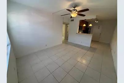 4061 N Dixie Highway #17, Fort Lauderdale, FL 33334 - Photo 2