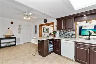 140 SW 126th Ave, Plantation, FL 33325 - Photo 28