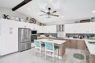 5076 NW 84th Rd, Coral Springs, FL 33067 - Photo 10