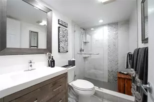 933 Cypress Grove Dr, Pompano Beach, FL 33069 - Photo 10