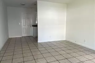 140 NW 40th St, Oakland Park, FL 33309 - Photo 4