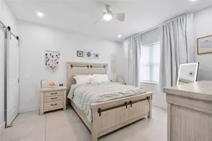 8211 NW 74th Ave, Tamarac, FL 33321 - Photo 14