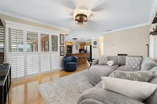 10510 NW 24th St, Sunrise, FL 33322 - Photo 14