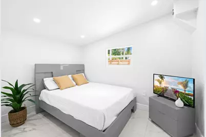 865 NE 23rd Terrace, Pompano Beach, FL 33062 - Photo 10