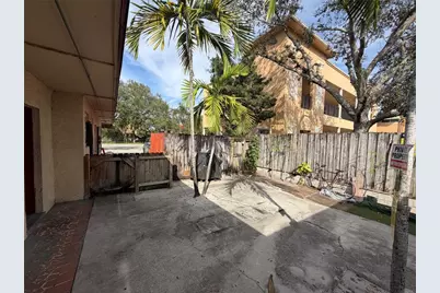 1536 NW 6th Street, Fort Lauderdale, FL 33311 - Photo 6