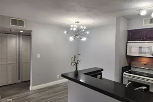 2736 S University Dr, Davie, FL 33328 - Photo 4